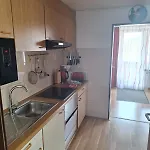 Gemuetliche In *