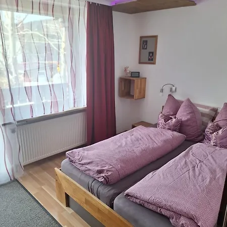 Gemuetliche In Апартаменты *